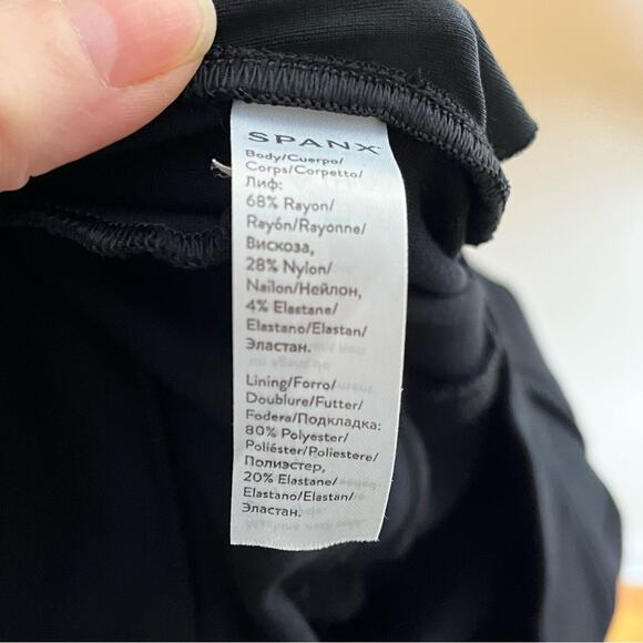 SPANX The Perfect Pant Ankle Backseam Skinny Pant in Classic Black Size Small - Picture 7 of 7